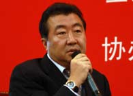 全国政协委员、锡华实业投资集团董事长 张杰庭