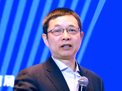 西安电子科技大学校长杨宗凯作特邀报告