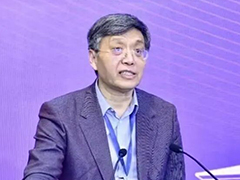 清华大学校务委员会副主任王岩致辞