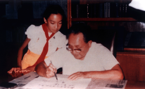教育回望：1983年小平同志题词“三个面向”