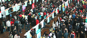 大学生招聘会
