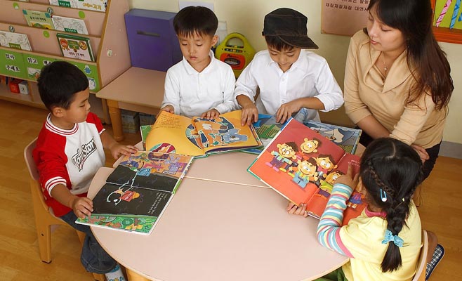 刘延东强调：提高托幼及学前教育公共服务水平