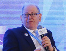 互联网之父Robert Elliot Kahn 发言