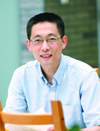 施一公